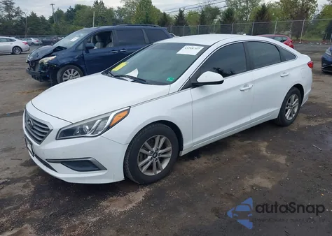 2017 Hyundai Sonata z USA, uszkodzony, nr VIN 5NPE24AF5HH581648